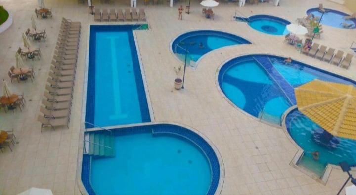 Apartamento No Condominio Casa Da Madeira Em Caldas Novas-Go ภายนอก รูปภาพ